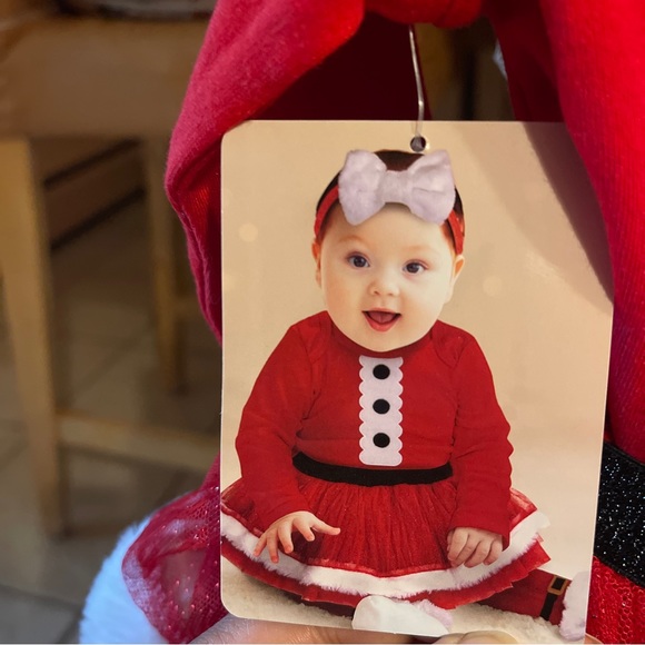 Baby Essentials Santa 4-Piece Bodysuit,tule,Leg Warmers & Headband Size 9 Months - Picture 10 of 17